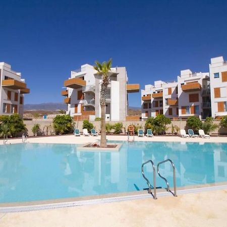 El Medano Beachfront Triplex Penthouse With Pool, Rooftop, Sea View Luaran gambar