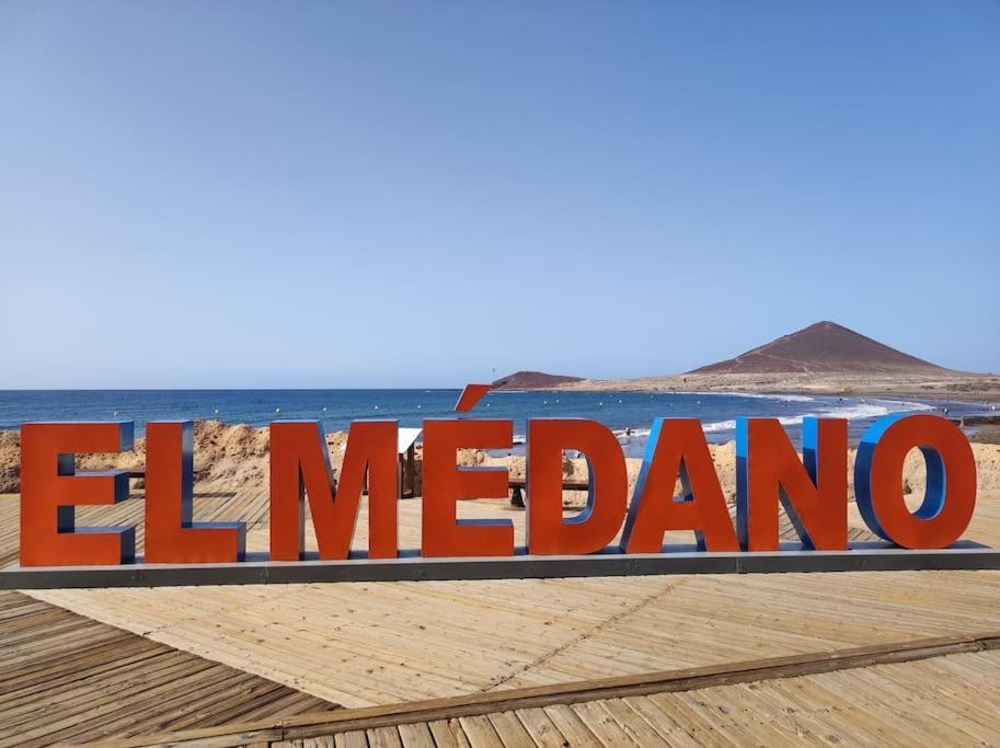 El Medano Beachfront Triplex Penthouse With Pool, Rooftop, Sea View Luaran gambar