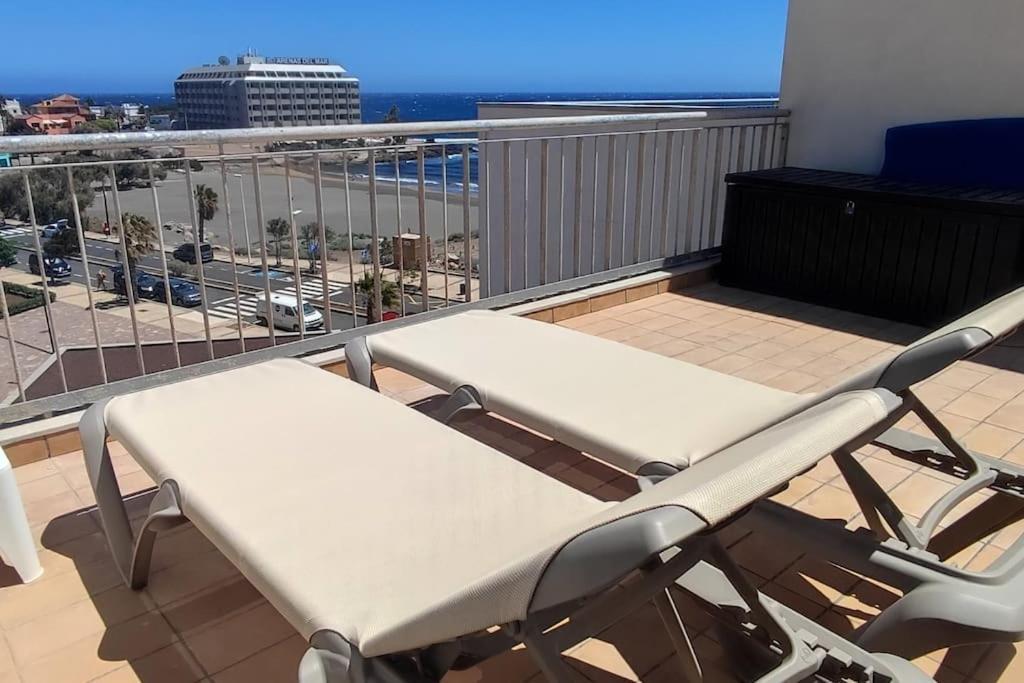 El Medano Beachfront Triplex Penthouse With Pool, Rooftop, Sea View Luaran gambar